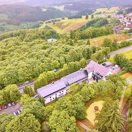 Jugendherberge Winterberg بيت شباب *